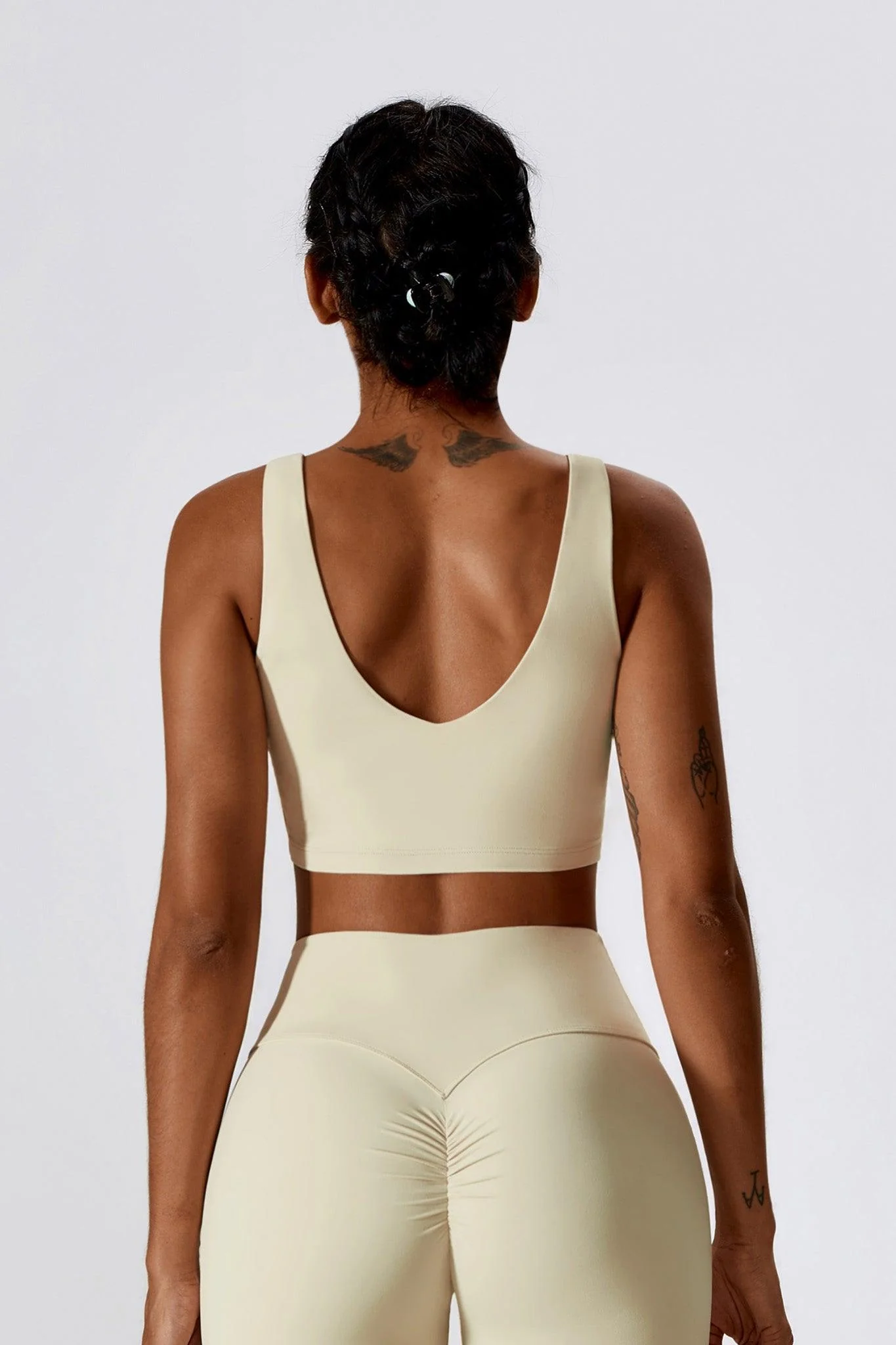 Haven Minimalistic Sports Bra - Cream (FINAL SALE) - Image 2