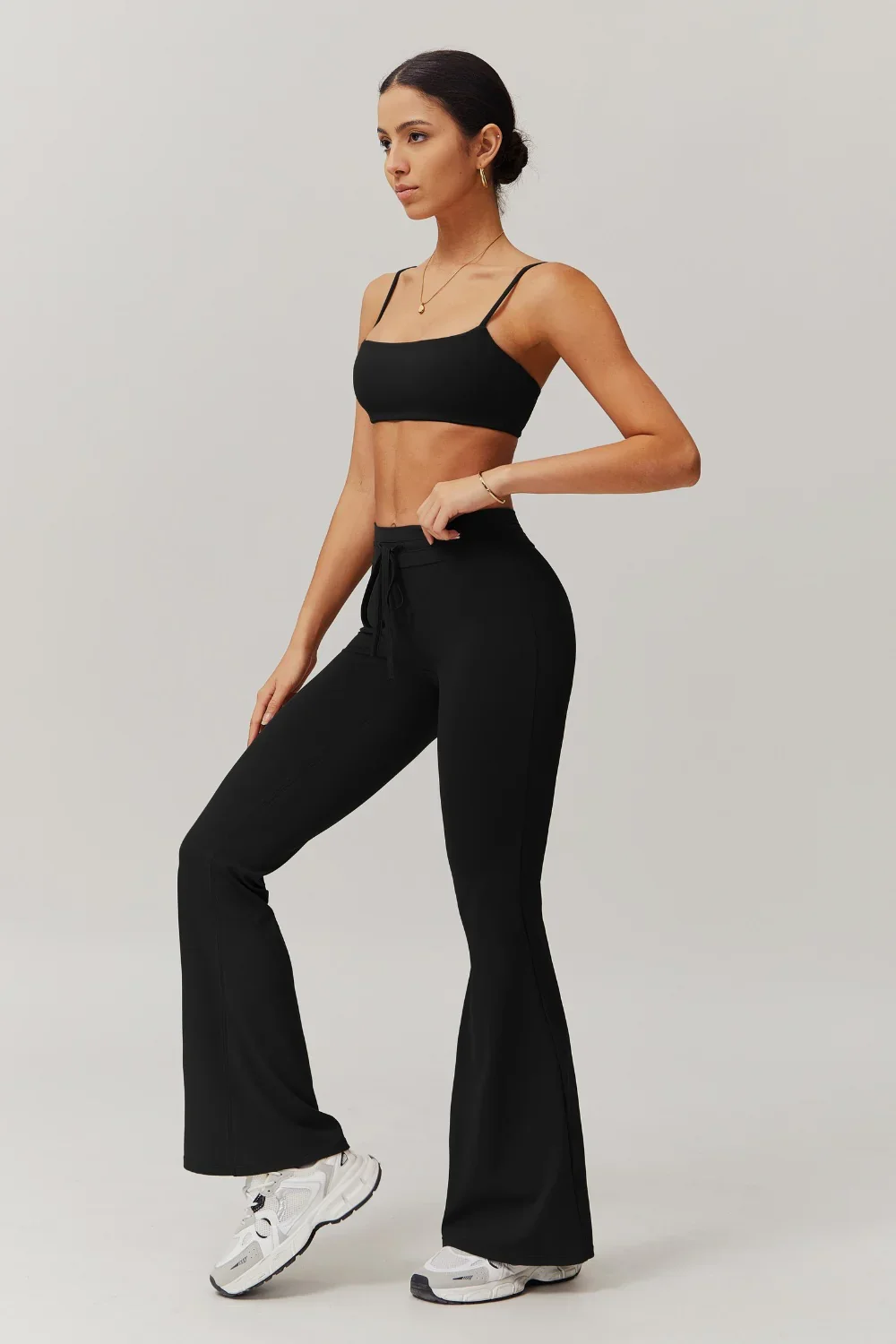 Ivanna Sports Bra - Black (FINAL SALE) - Image 3