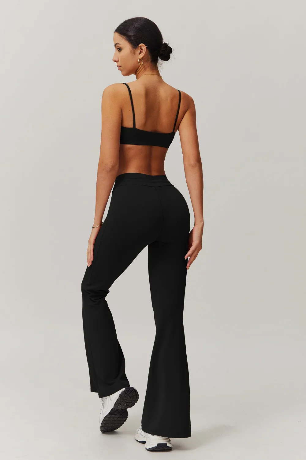 Ivanna Sports Bra - Black (FINAL SALE) - Image 4