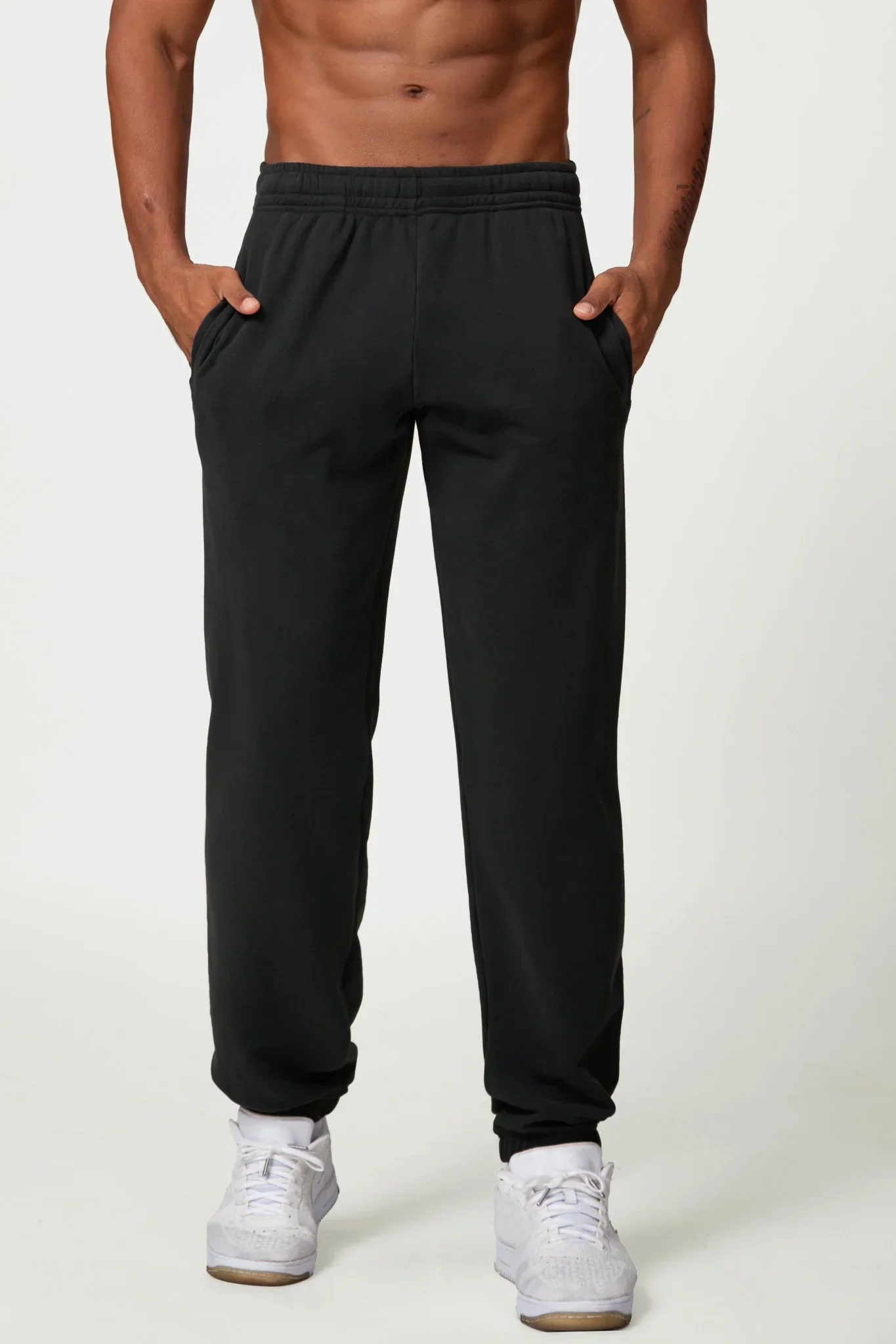 Momentum Sweatpants - Black (FINAL SALE)