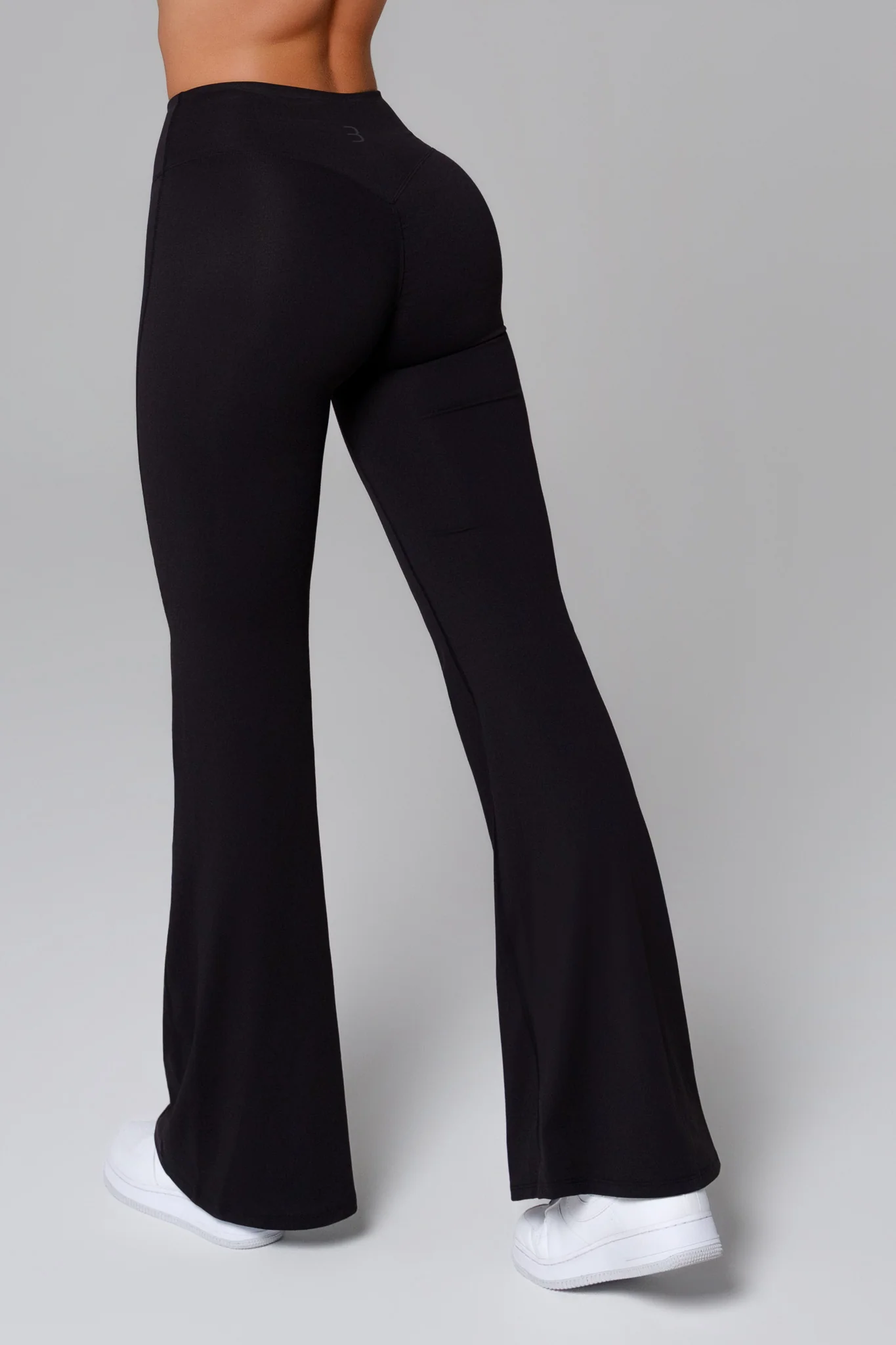 Samantha Set - Black - Image 6